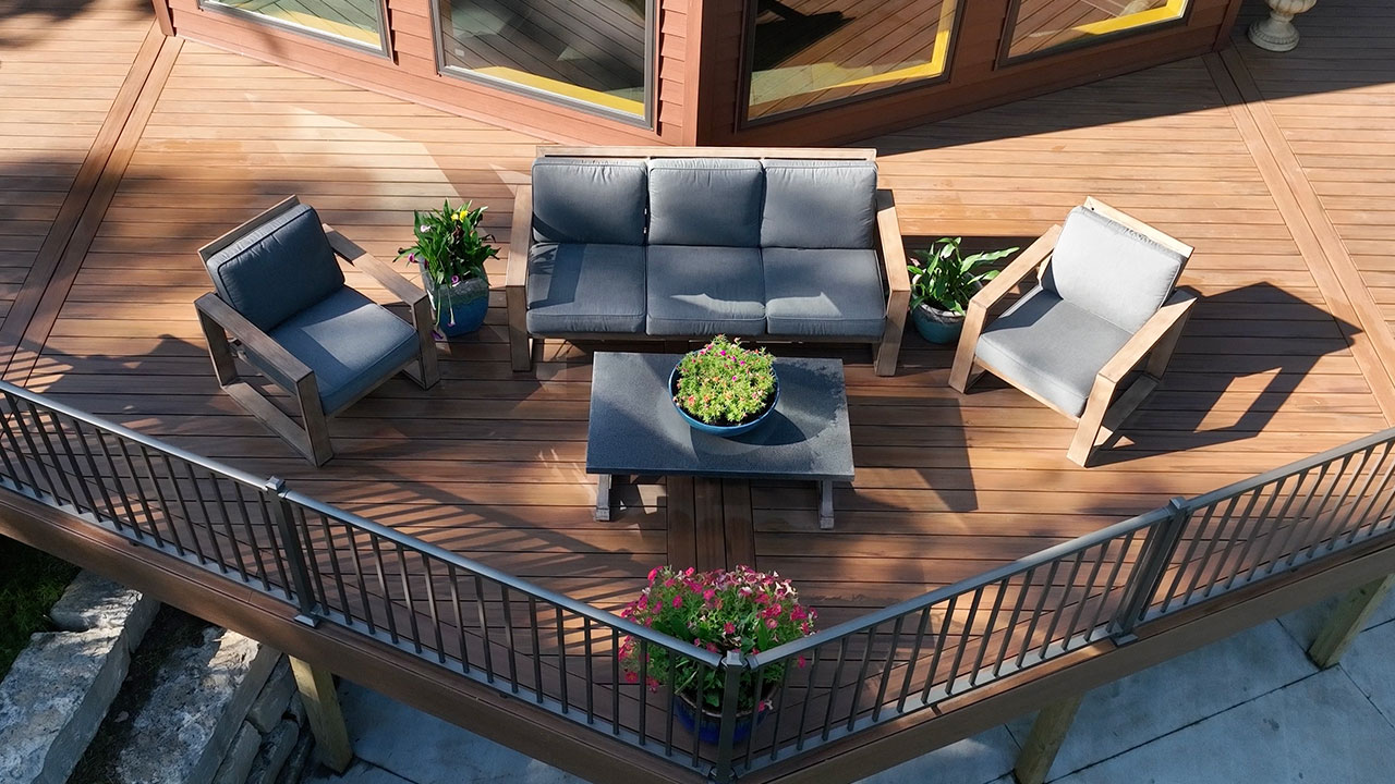 Finished composite deck with seamless look using TurboClip hidden fastener system